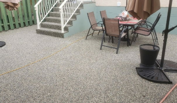 rubber-surfaced-patio